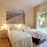 Charming Apartment With Pool