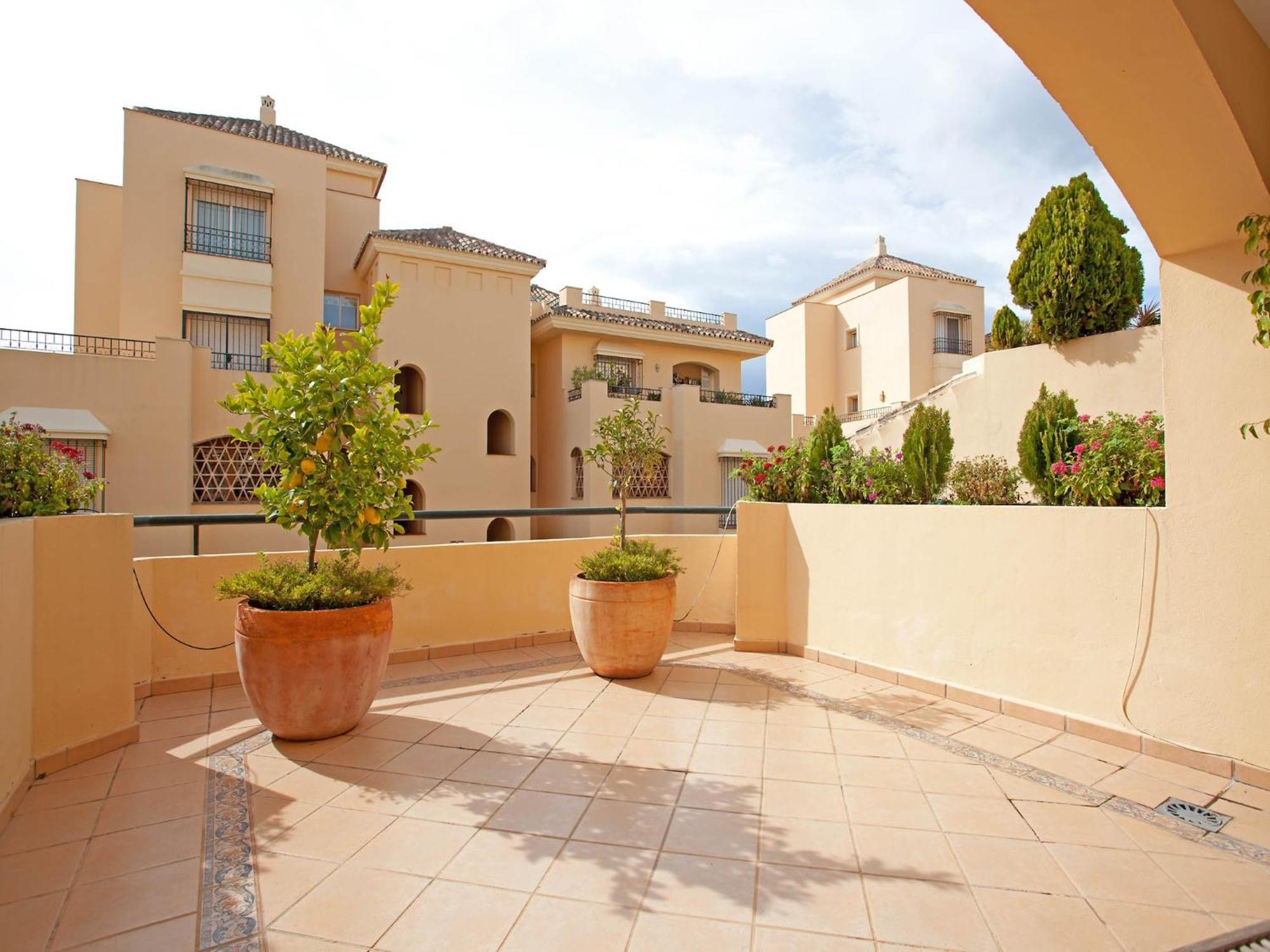 Charming With Pool Marbella