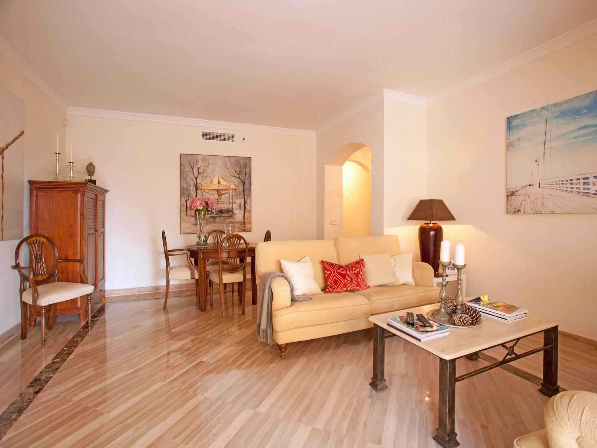 Apartment Charming With Pool Marbella